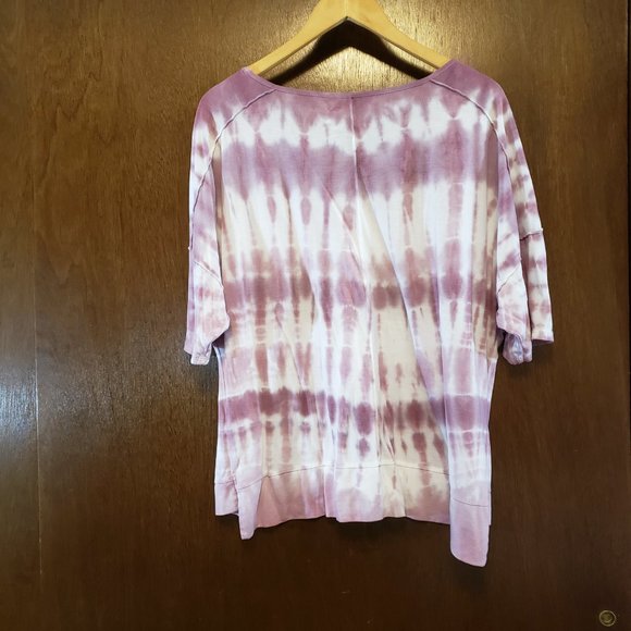 GreenTea Tie Dye Top - Picture 6 of 8